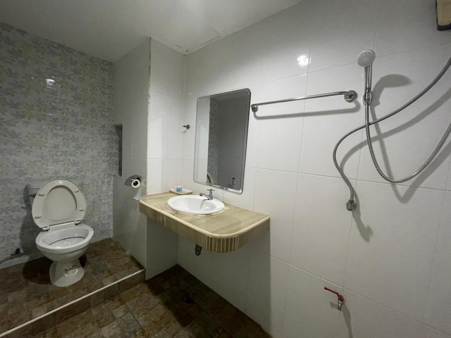 Oyo 75494 President Apartment Pattaya Zewnętrze zdjęcie