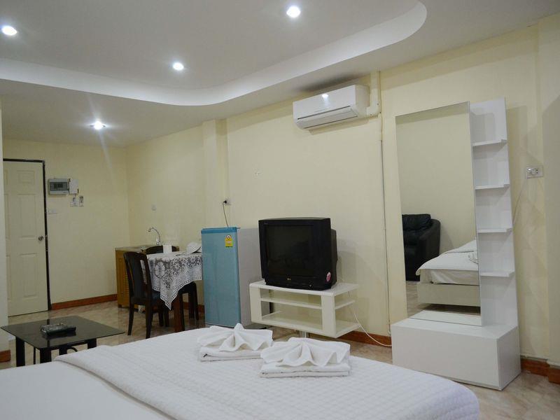 Oyo 75494 President Apartment Pattaya Zewnętrze zdjęcie