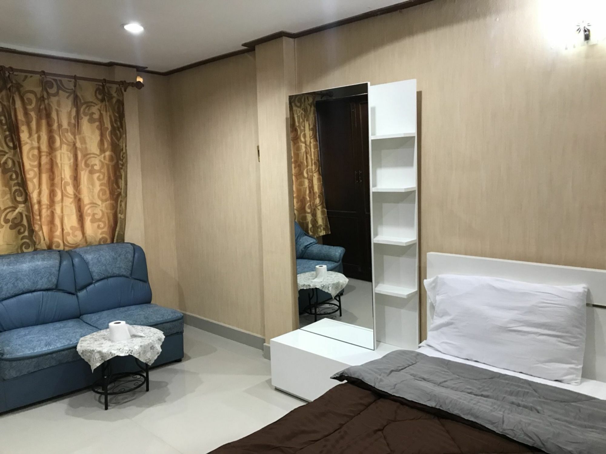 Oyo 75494 President Apartment Pattaya Zewnętrze zdjęcie