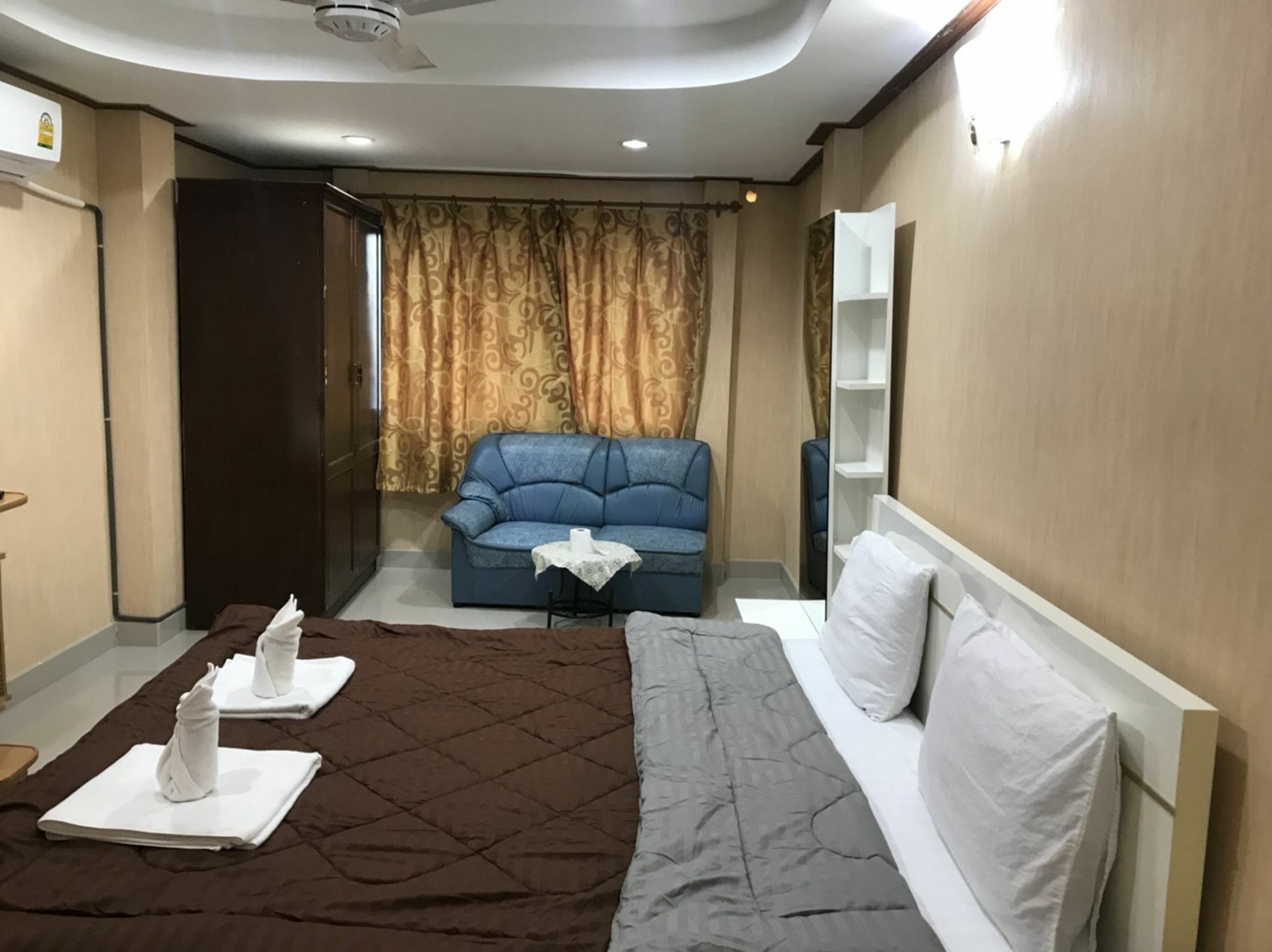 Oyo 75494 President Apartment Pattaya Zewnętrze zdjęcie
